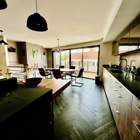 Maison Moliere 拉罗歇尔